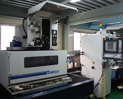 WIRE-CUT EDM